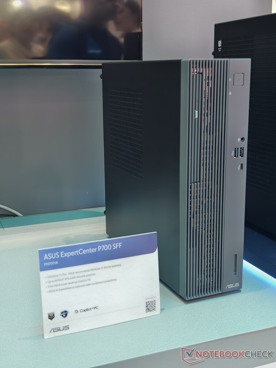 The ExpertCenter P700 SFF (Image source: Notebookcheck)