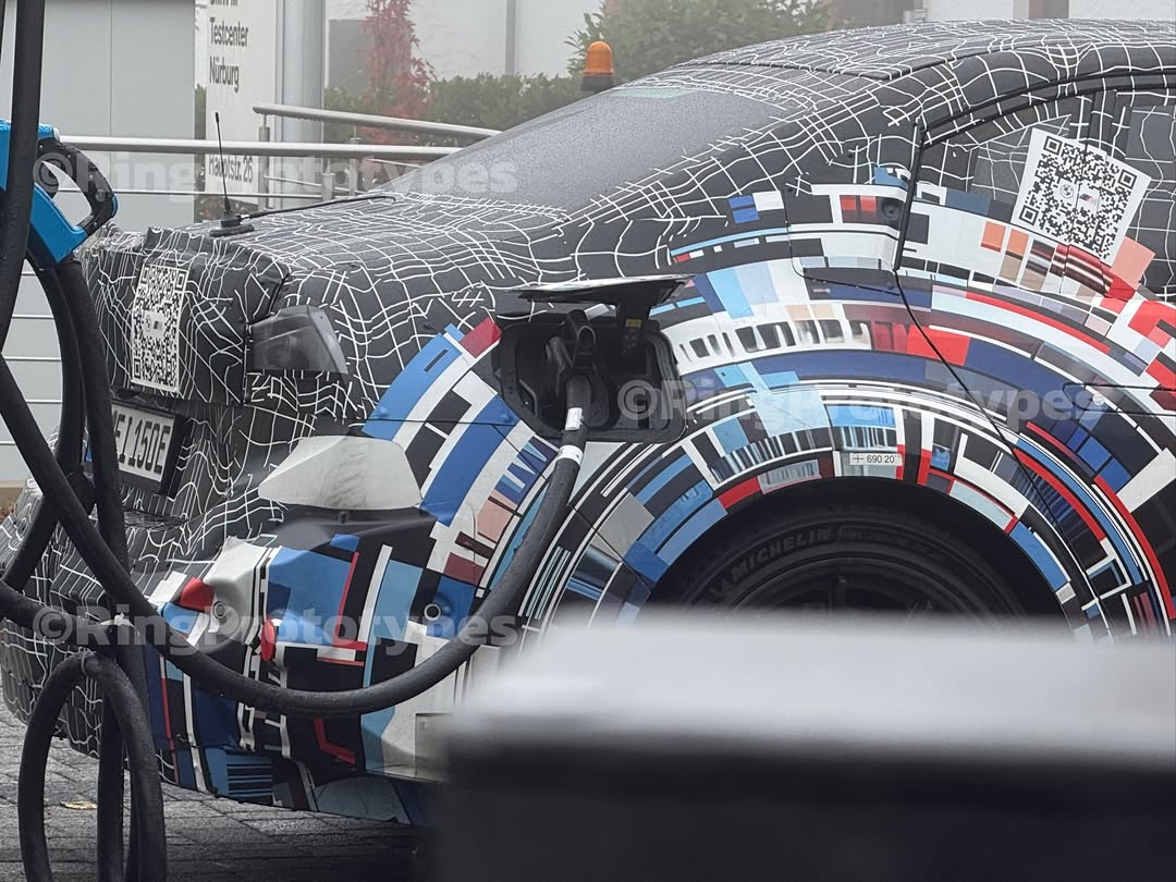 新世代纯电宝马 M3 原型车谍照曝光,搭载第六代电池