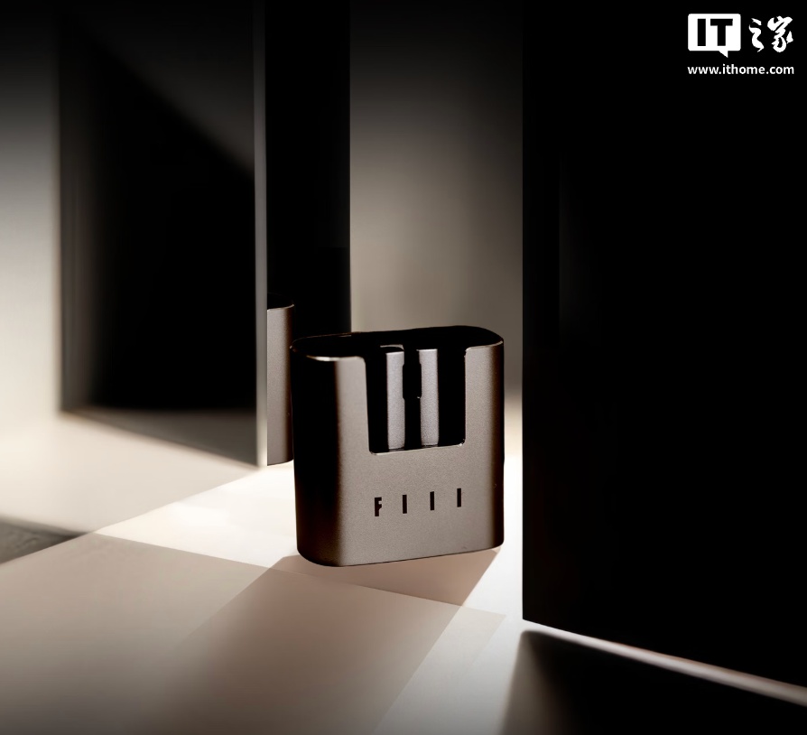 FIIL 斐耳推出 CC3 半入耳式 TWS 耳机:50dB 主动降噪,首发价 299 元